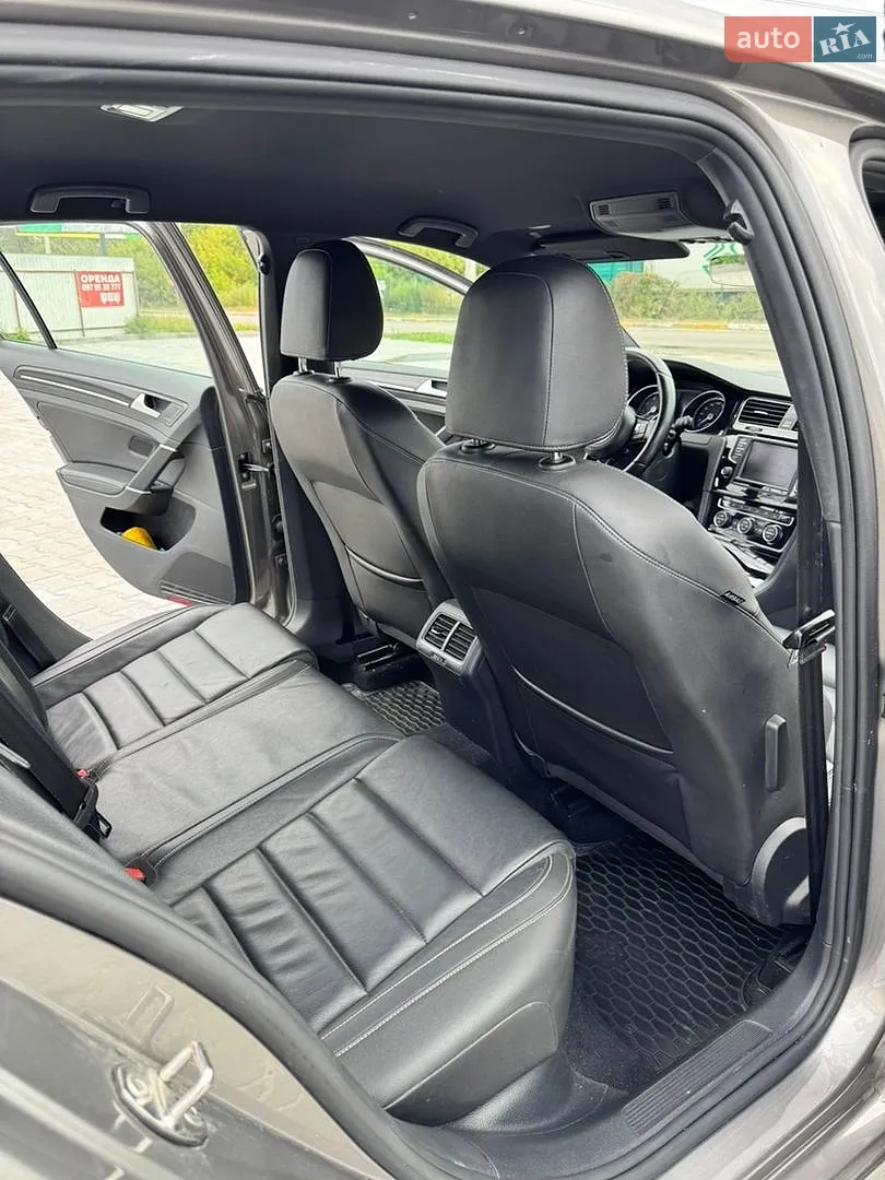 2017 Volkswagen Golf R - мініатюра 11