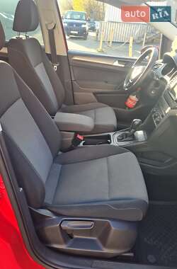 Хэтчбек Volkswagen Golf Sportsvan 2016 в 