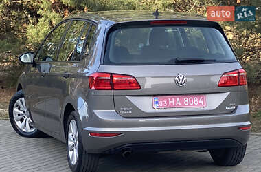 Микровэн Volkswagen Golf Sportsvan 2015 в 