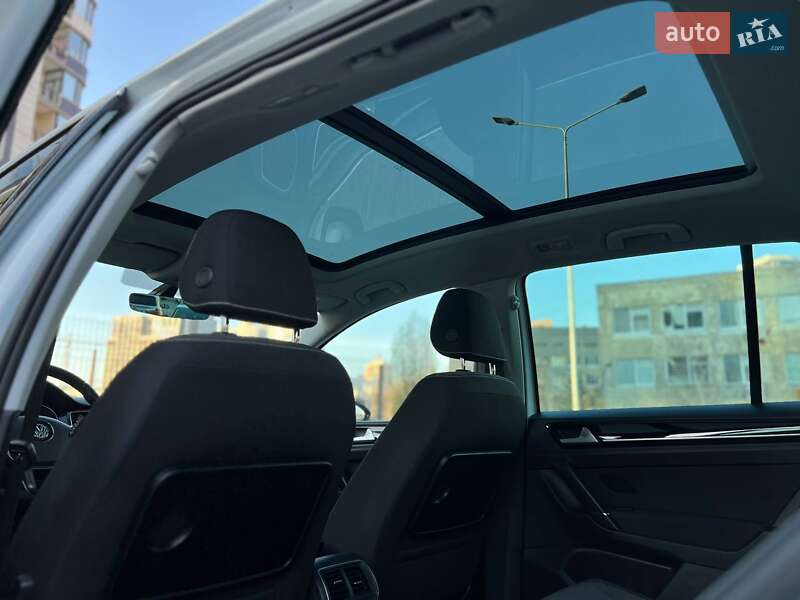 Микровэн Volkswagen Golf Sportsvan 2017 в Киеве