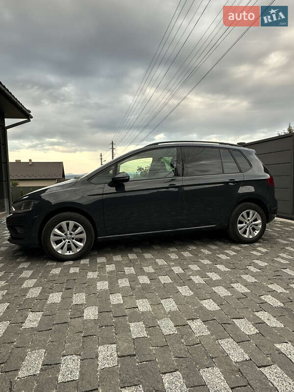 Микровэн Volkswagen Golf Sportsvan 2015 в Сторожинце