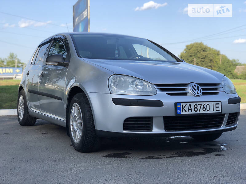 Volkswagen Golf V