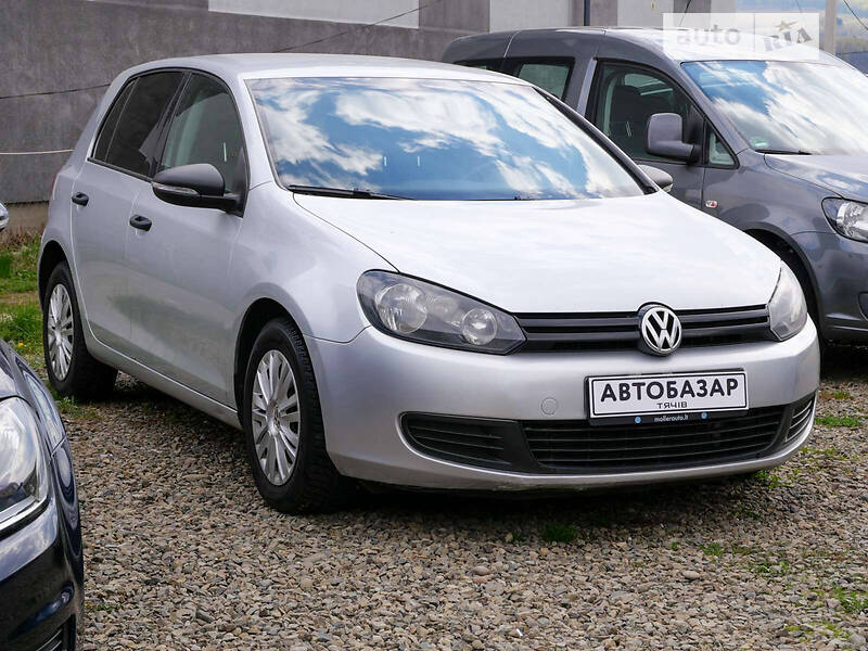 Volkswagen Golf VI