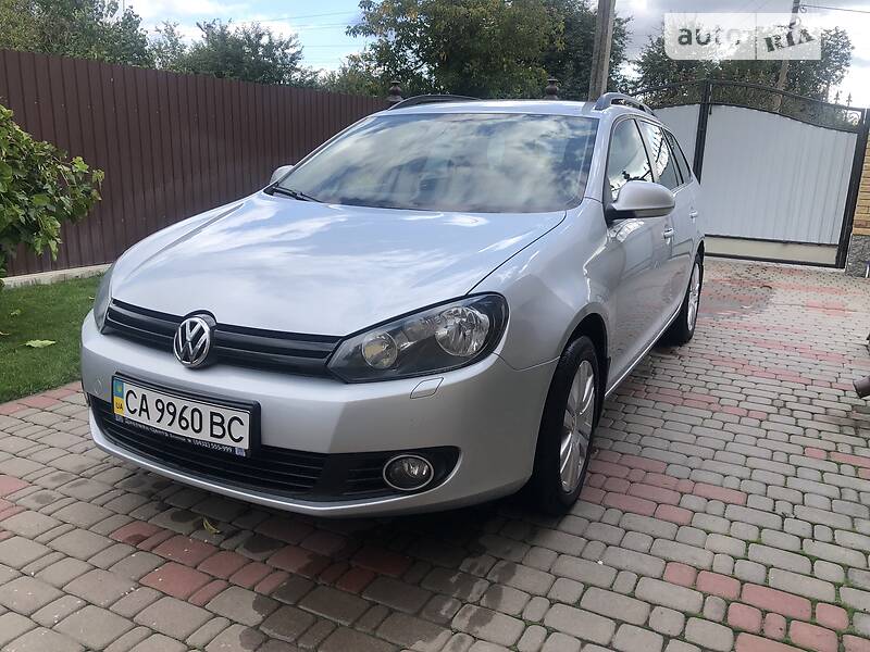 Volkswagen Golf VI