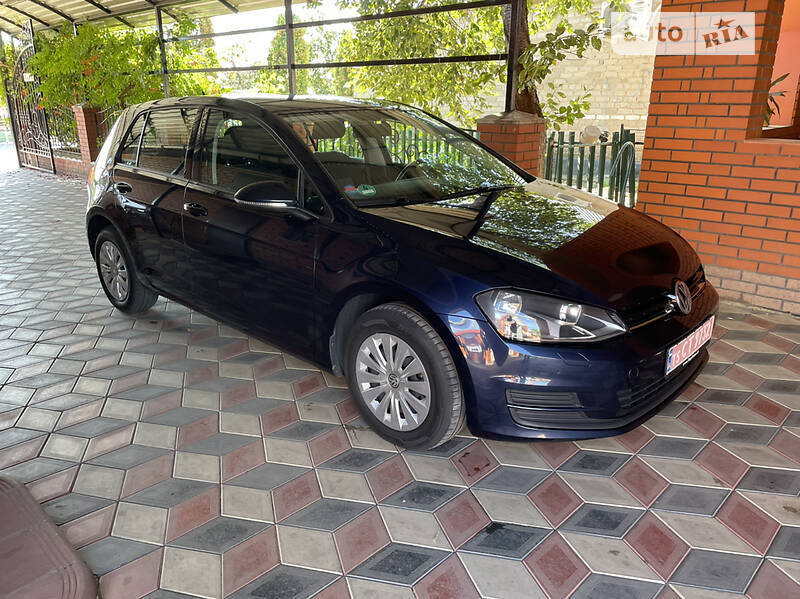 Volkswagen Golf VII