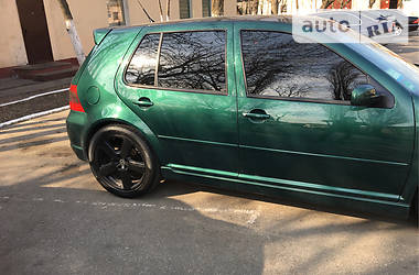 Хэтчбек Volkswagen Golf 2000 в Богородчанах