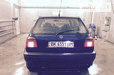 Купе Volkswagen Golf 1994 в Ровно