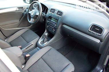 Хэтчбек Volkswagen Golf 2012 в Киеве