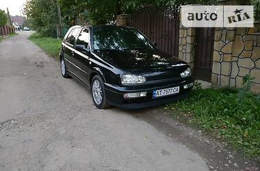 Хэтчбек Volkswagen Golf 1992 в Ивано-Франковске