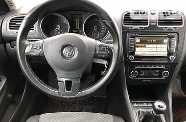 Универсал Volkswagen Golf 2012 в Ровно