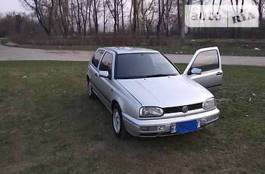 Хэтчбек Volkswagen Golf 1994 в Бердичеве