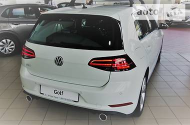 Хетчбек Volkswagen Golf 2018 в Харкові