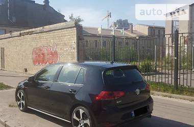 Хэтчбек Volkswagen Golf 2014 в Харькове