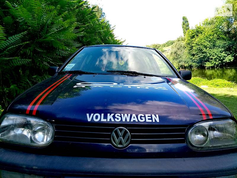 Хэтчбек Volkswagen Golf 1995 в Каменец-Подольском