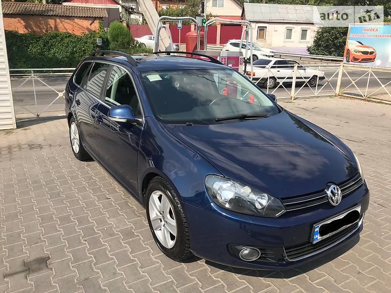 Универсал Volkswagen Golf 2012 в Виннице