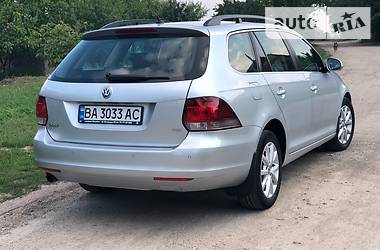 Универсал Volkswagen Golf 2012 в Кропивницком