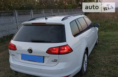 Универсал Volkswagen Golf 2014 в Львове