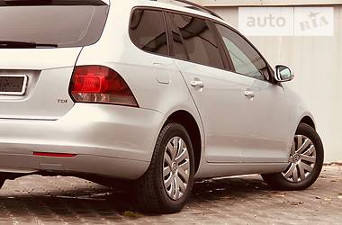 Универсал Volkswagen Golf 2012 в Одессе