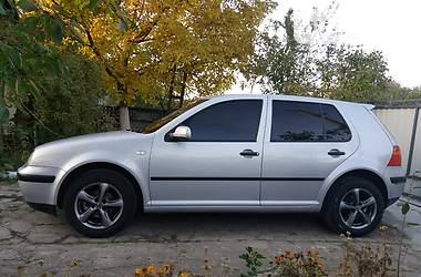 Хэтчбек Volkswagen Golf 2000 в Житомире