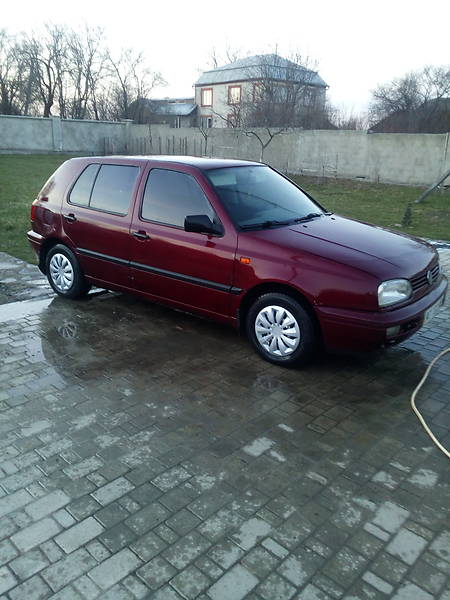 Хетчбек Volkswagen Golf 1996 в Івано-Франківську фото Хетчбек Volkswagen Golf 1996 в Івано-Франківську