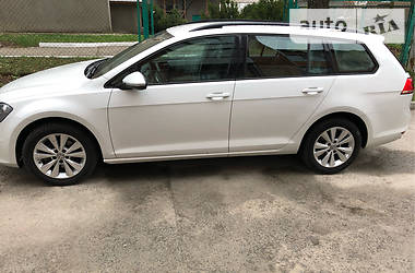 Універсал Volkswagen Golf 2014 в 