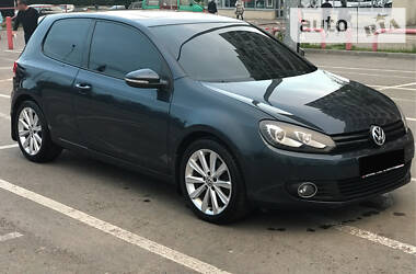 Купе Volkswagen Golf 2011 в Львові