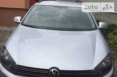 Універсал Volkswagen Golf 2012 в 