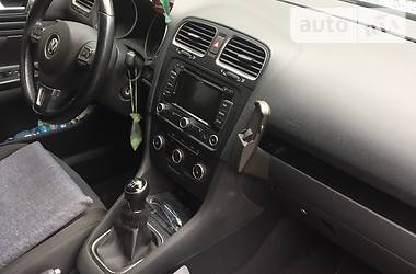 Універсал Volkswagen Golf 2012 в 