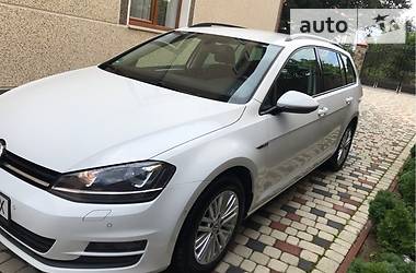 Універсал Volkswagen Golf 2014 в 