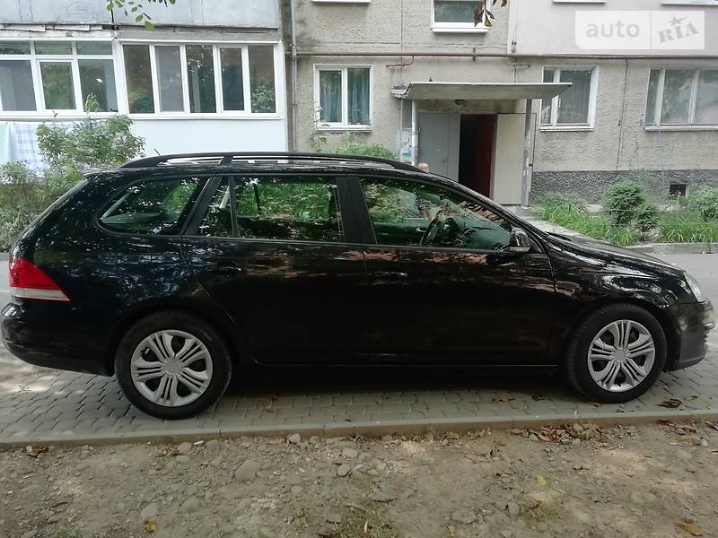 Універсал Volkswagen Golf 2007 в Івано-Франківську