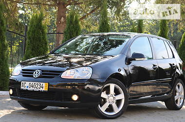 Хэтчбек Volkswagen Golf 2008 в Трускавце