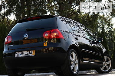 Хэтчбек Volkswagen Golf 2008 в Трускавце