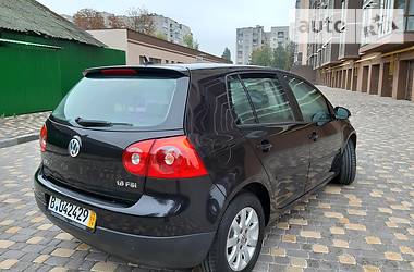 Хэтчбек Volkswagen Golf 2003 в Виннице