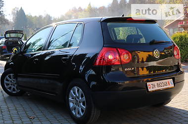 Хэтчбек Volkswagen Golf 2009 в Трускавце