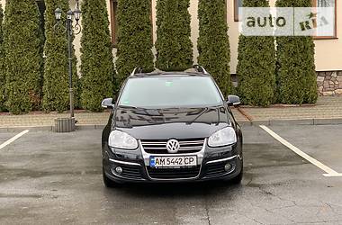 Универсал Volkswagen Golf 2009 в Тернополе