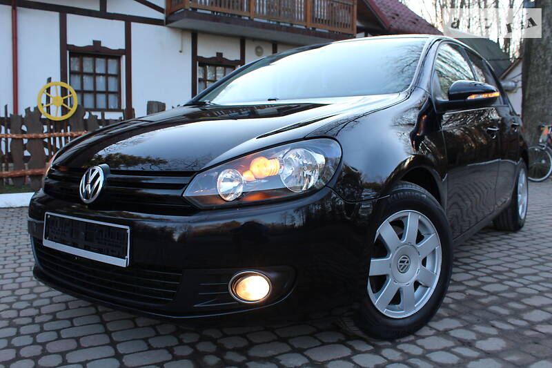 Хэтчбек Volkswagen Golf 2010 в Трускавце