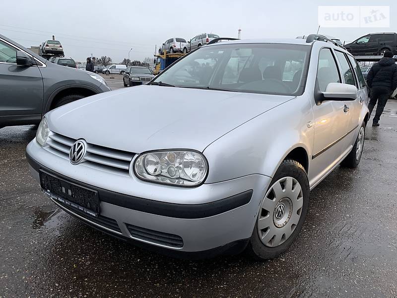 Универсал Volkswagen Golf 2003 в Одессе