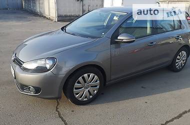 Хэтчбек Volkswagen Golf 2012 в Киеве