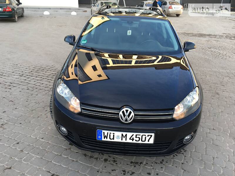 Універсал Volkswagen Golf 2009 в Тернополі