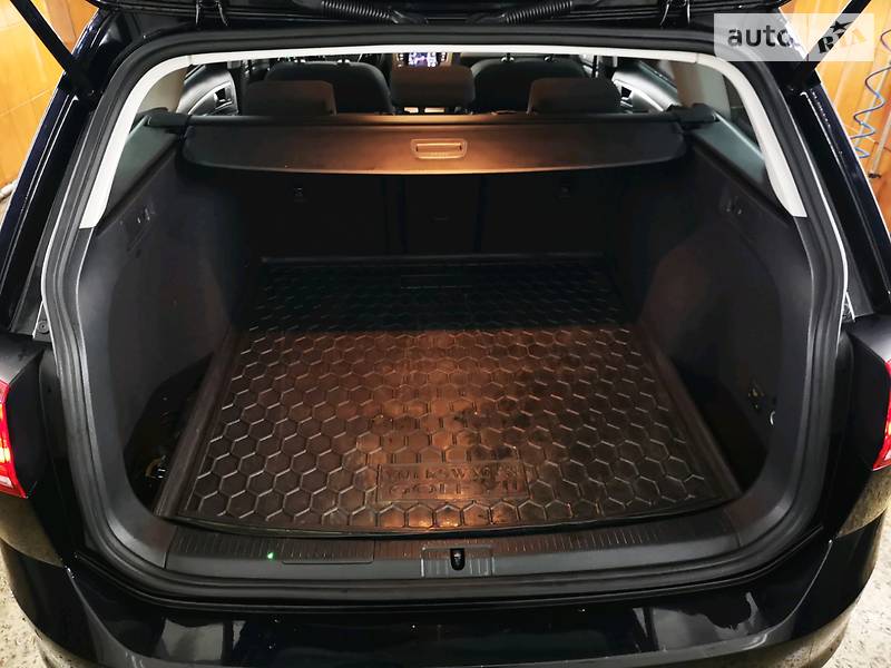 Універсал Volkswagen Golf 2014 в Києві