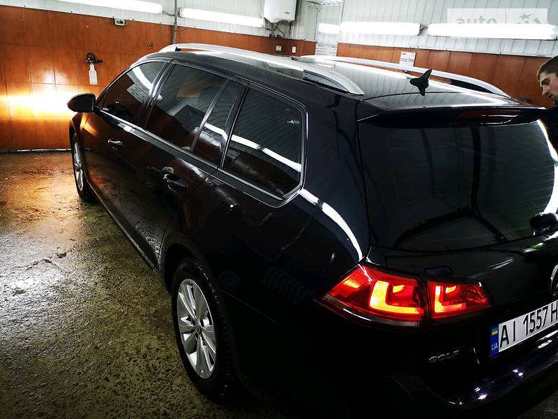 Універсал Volkswagen Golf 2014 в Києві