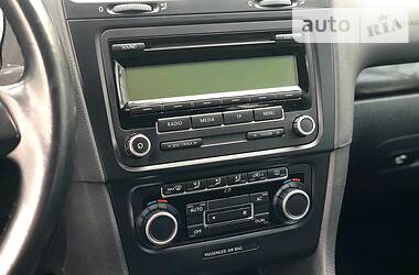 Хетчбек Volkswagen Golf 2009 в 