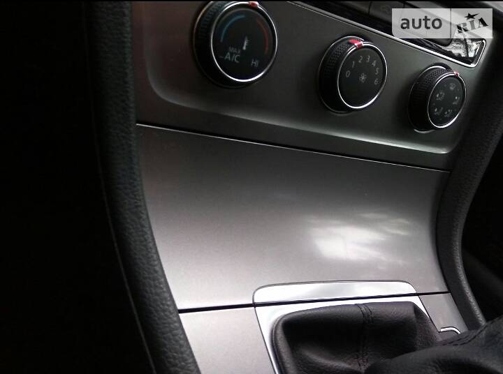 Універсал Volkswagen Golf 2013 в Львові фото 17 Універсал Volkswagen Golf 2013 в Львові