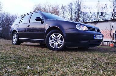 Универсал Volkswagen Golf 2001 в Львове