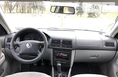 Хэтчбек Volkswagen Golf 1999 в Виннице