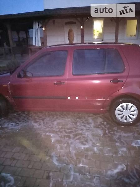 Хетчбек Volkswagen Golf 1996 в Івано-Франківську фото 50 Хетчбек Volkswagen Golf 1996 в Івано-Франківську