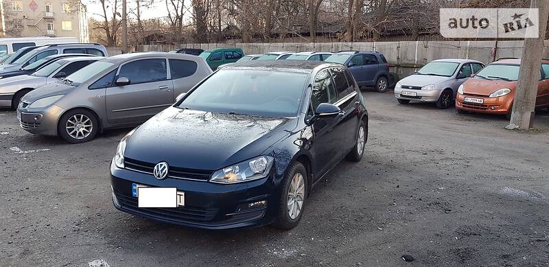 Хетчбек Volkswagen Golf 2013 в Києві
