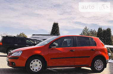 Хетчбек Volkswagen Golf 2008 в 