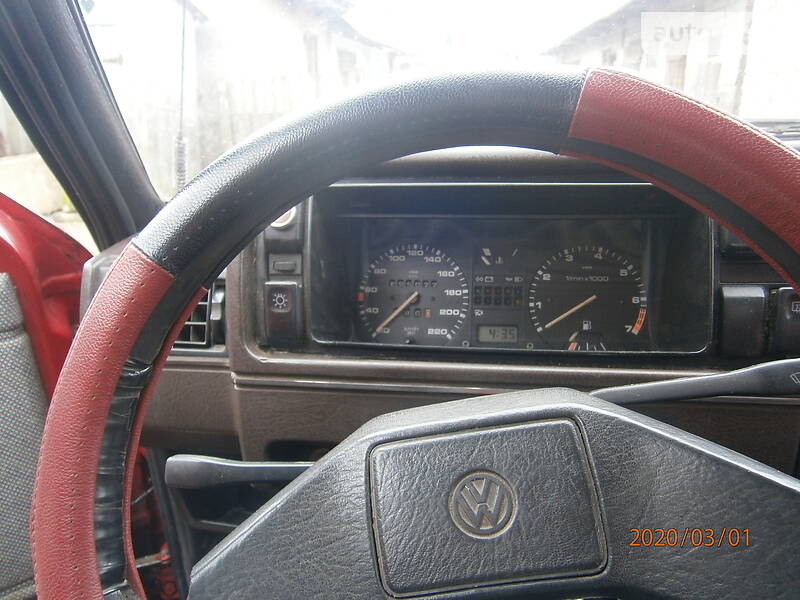 Хетчбек Volkswagen Golf 1985 в Костопілі
