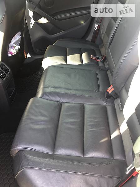 Седан Volkswagen Golf 2013 в Києві